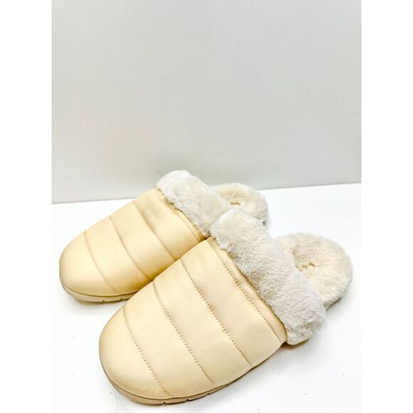 Vionic Slippers Womens Size 6.5 Cream Josephine Faux Fur Slip On Shoes - Picture 1 of 8